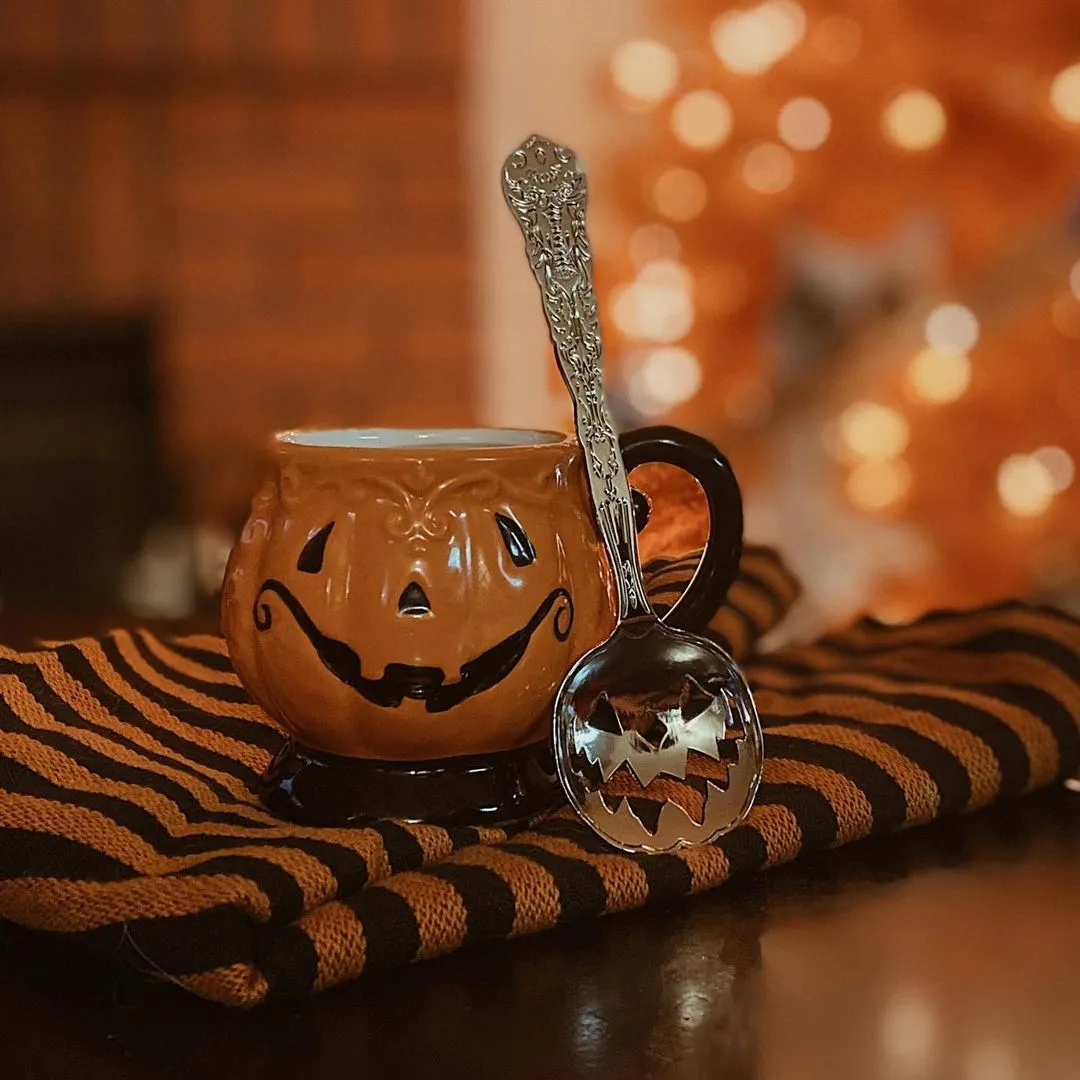 Haunted Hallows Tea Spoon (Set of 2)