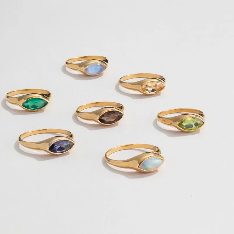 Iris Ring, Green Onyx, Gold